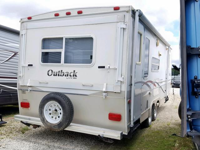 4DYT2502025900793 - 2002 KEYSTONE OUTBACK CREAM photo 4