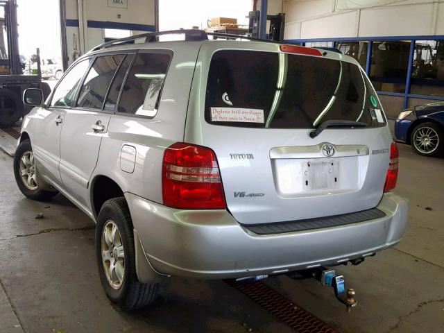 JTEHF21A520094072 - 2002 TOYOTA HIGHLANDER SILVER photo 3