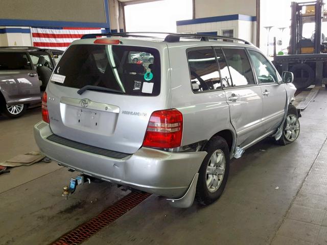 JTEHF21A520094072 - 2002 TOYOTA HIGHLANDER SILVER photo 4