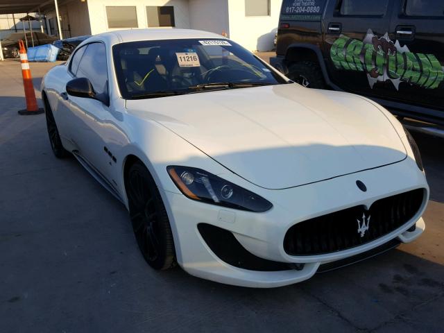 ZAM45ULA5D0068574 - 2013 MASERATI GRANTURISM WHITE photo 1