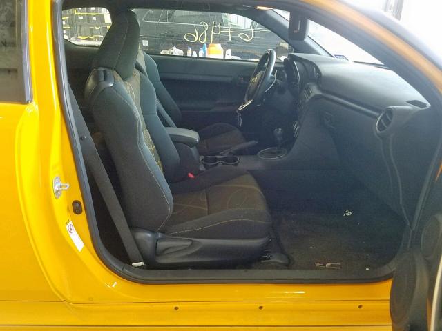 JTKJF5C76C3029717 - 2012 TOYOTA SCION TC ყვითელი ფოტო 5