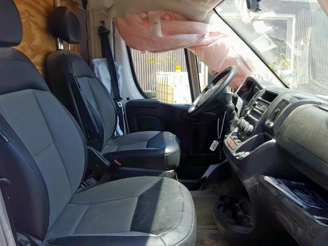 3C6TRVCG4HE548599 - 2017 RAM PROMASTER 白色 照片 5