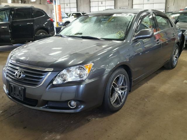 4T1BK36B38U301066 - 2008 TOYOTA AVALON XL GRAY photo 2