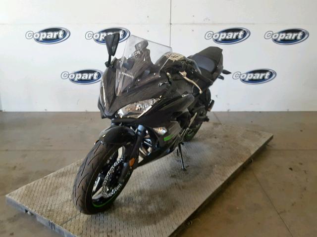 JKAEXEJ1XKDA03552 - 2019 KAWASAKI EX650 J შავი ფოტო 2