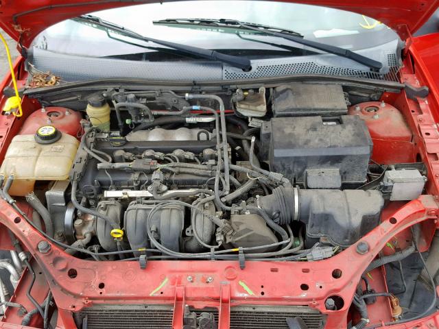 1FAFP34N85W259262 - 2005 FORD FOCUS ZX4 RED photo 7