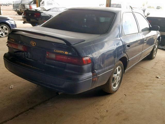 4T1BG22K5VU095116 - 1997 TOYOTA CAMRY CE BLUE photo 4