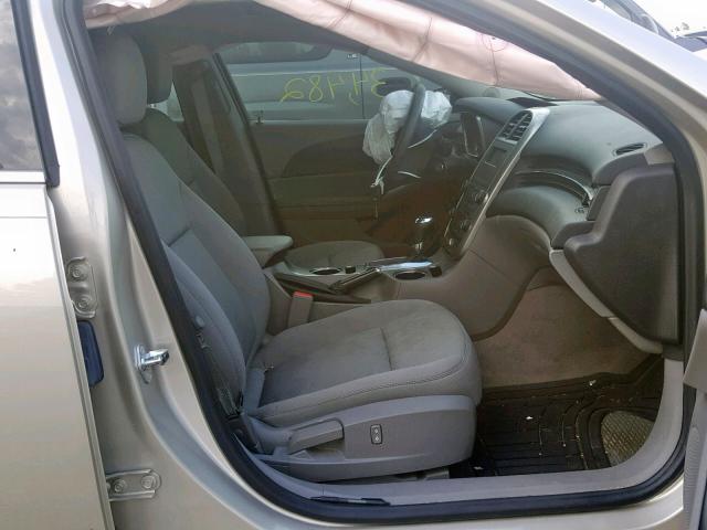 1G11B5SA8GF112613 - 2016 CHEVROLET MALIBU LIM 金色 照片 5