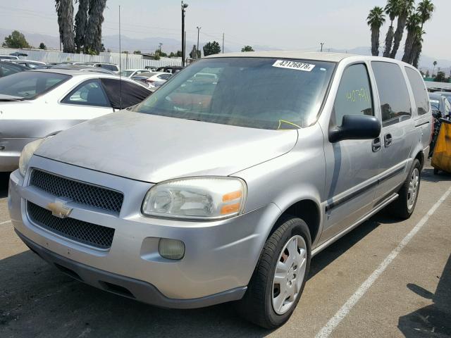 1GNDV23WX8D109026 - 2008 CHEVROLET UPLANDER L 银色 照片 2