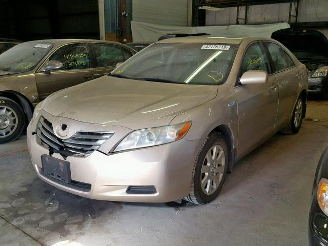 4T1BB46K88U047571 - 2008 TOYOTA CAMRY HYBR CREAM photo 2