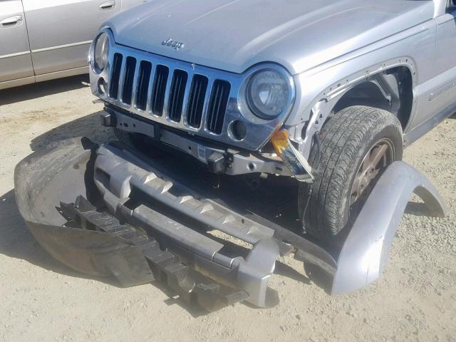 1J4GK58K36W252983 - 2006 JEEP LIBERTY LI SILVER photo 9