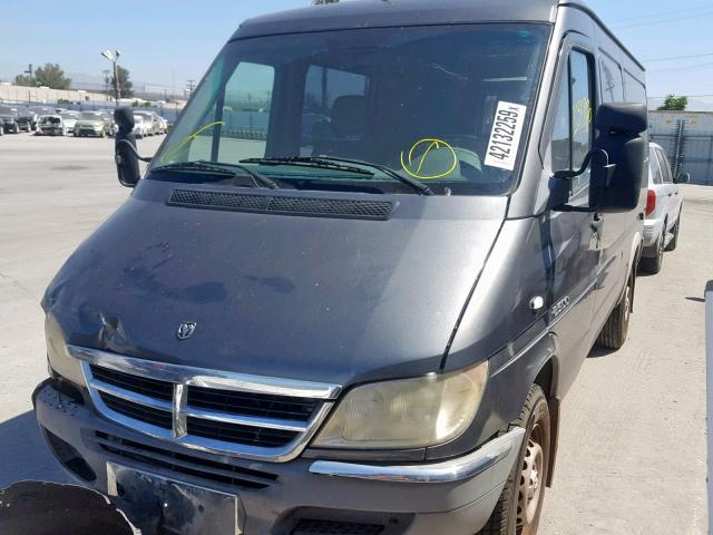 WD2PD644145664124 - 2004 SPRINTER 2500 SPRIN GRAY photo 2