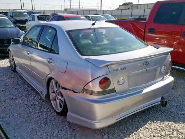 JTHBD182810018528 - 2001 LEXUS IS 300 SILVER photo 3