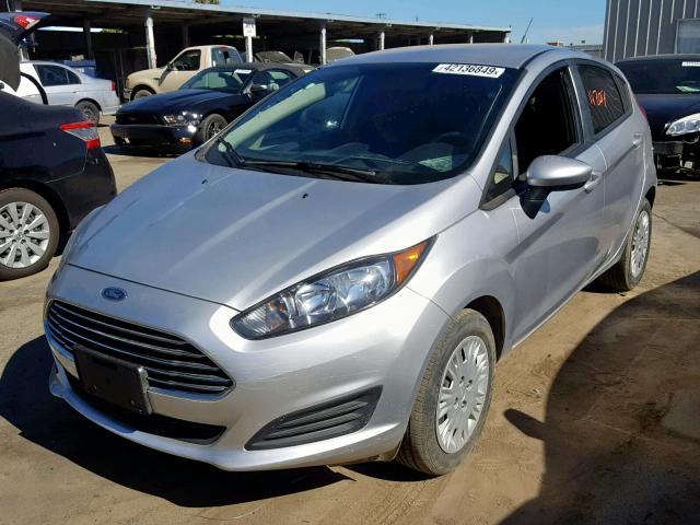 3FADP4TJ1HM158368 - 2017 FORD FIESTA S SILVER photo 2