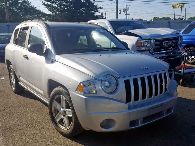 1J8FT47W47D200409 - 2007 JEEP COMPASS SILVER photo 1