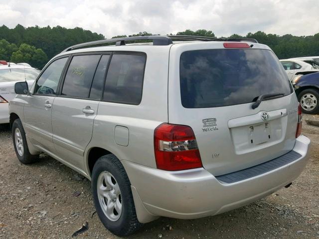 JTEDP21AX40017261 - 2004 TOYOTA HIGHLANDER SILVER photo 3