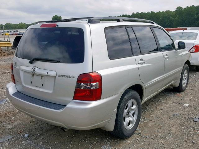 JTEDP21AX40017261 - 2004 TOYOTA HIGHLANDER SILVER photo 4