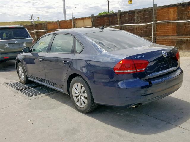 1VWAT7A33FC050327 - 2015 VOLKSWAGEN PASSAT S BLUE photo 3