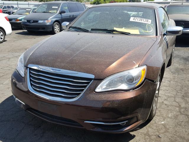 1C3BCBFG5CN279621 - 2012 CHRYSLER 200 LIMITE BROWN photo 2