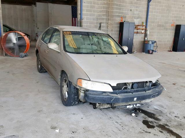 1N4DL01D7YC241564 - 2000 NISSAN ALTIMA XE BEIGE photo 1