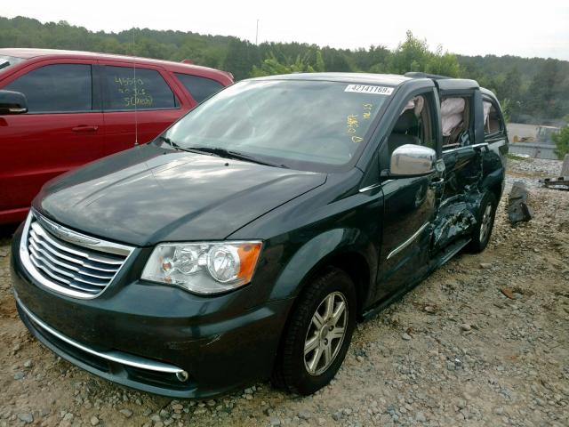 2C4RC1CG8CR144015 - 2012 CHRYSLER TOWN & COU GRAY photo 2