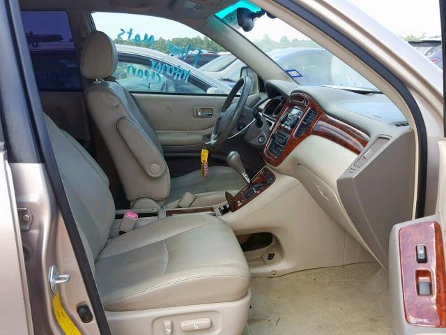 JTEDP21A040031721 - 2004 TOYOTA HIGHLANDER BEIGE photo 5