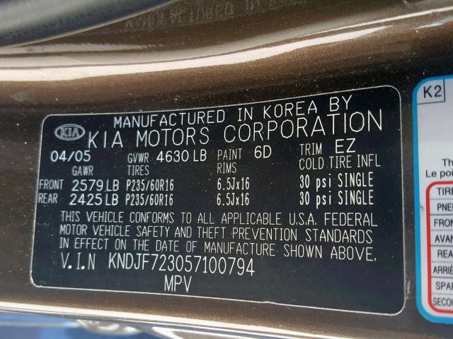 KNDJF723057100794 - 2005 KIA NEW SPORTA CHARCOAL photo 10