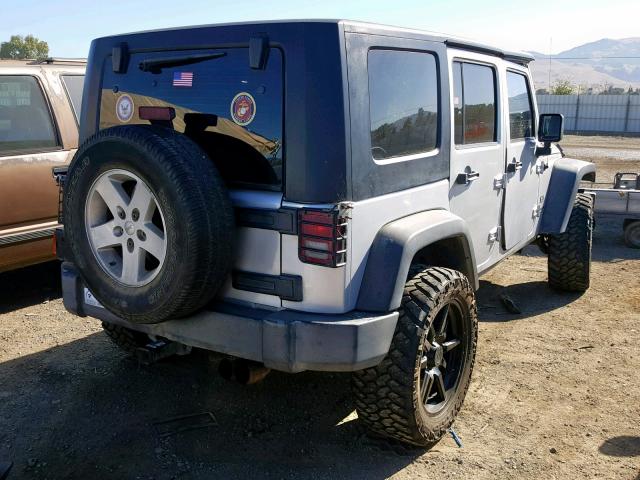 1J4GB39107L227844 - 2007 JEEP WRANGLER X GRAY photo 4