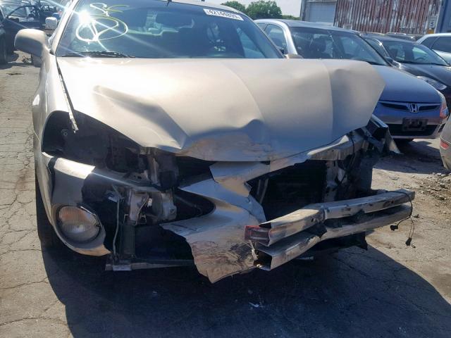 2G2WP522651168582 - 2005 PONTIAC GRAND PRIX GOLD photo 9
