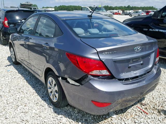 KMHCT4AE6GU078030 - 2016 HYUNDAI ACCENT SE SILVER photo 3