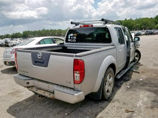 1N6AD07U38C440903 - 2008 NISSAN FRONTIER C SILVER photo 4