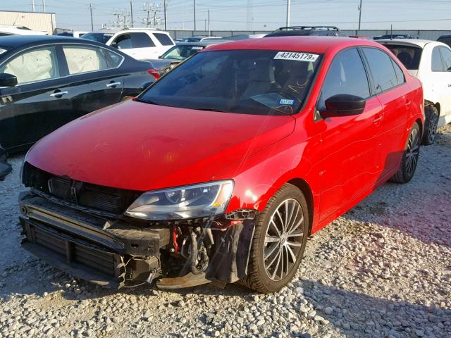 3VWD17AJXGM270338 - 2016 VOLKSWAGEN JETTA SPOR RED photo 2