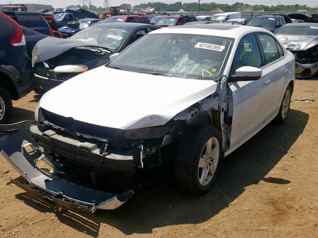 3VWLL7AJ5EM418155 - 2014 VOLKSWAGEN JETTA TDI WHITE photo 2