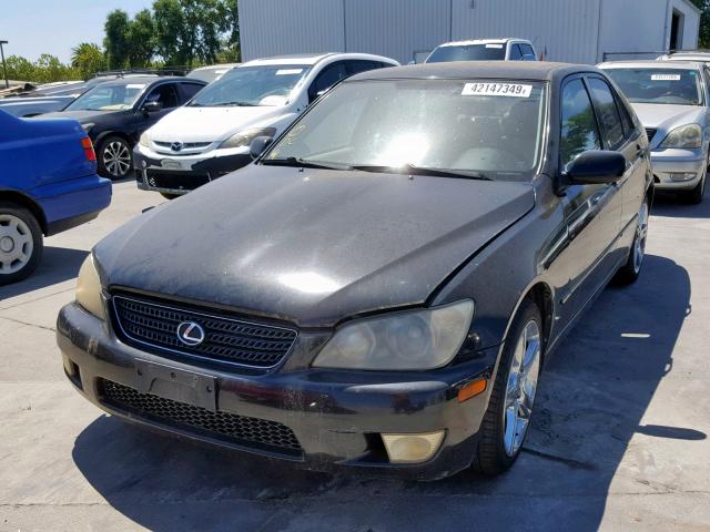 JTHBD192820062254 - 2002 LEXUS IS 300 BLACK photo 2