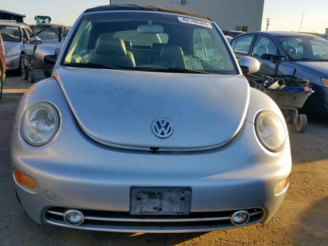 3VWCD21Y33M325452 - 2003 VOLKSWAGEN NEW BEETLE SILVER photo 9