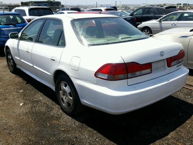 1HGCG16541A052780 - 2001 HONDA ACCORD EX WHITE photo 3