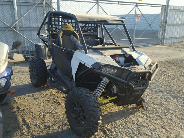 3NSVDE999HF794744 - 2017 POLARIS RZR XP 100 BLACK photo 1