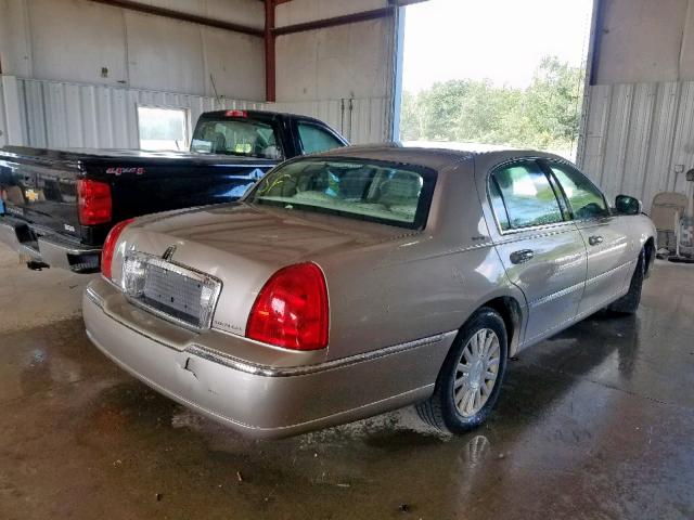 1LNHM81W83Y676819 - 2003 LINCOLN TOWN CAR E GOLD photo 4