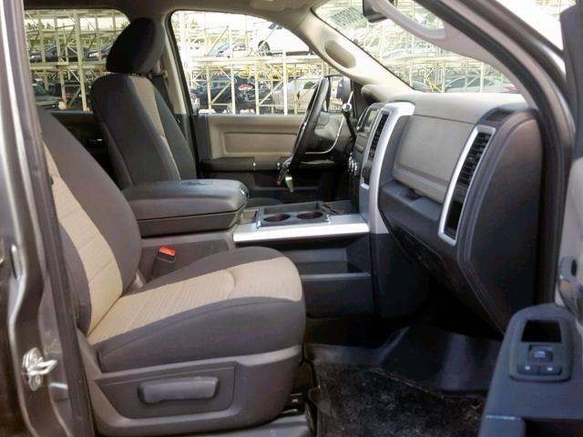 3C6UD5DL4CG225634 - 2012 DODGE RAM 2500 S ნაცრისფერი ფოტო 5