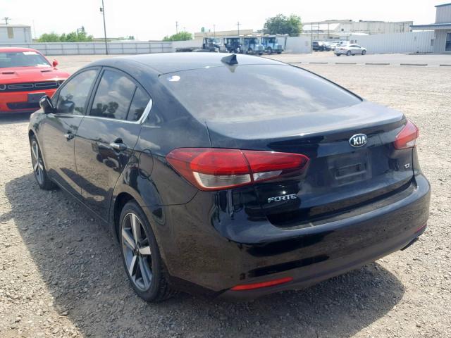 3KPFL4A85HE003704 - 2017 KIA FORTE EX BLACK photo 3