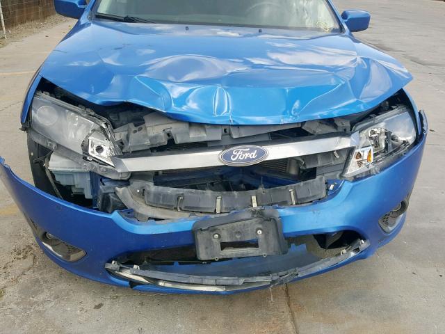 3FAHP0DC2BR173093 - 2011 FORD FUSION SPO BLUE photo 9