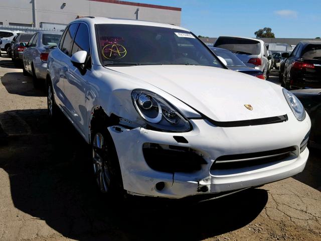 WP1AE2A2XELA50930 - 2014 PORSCHE CAYENNE S WHITE photo 1