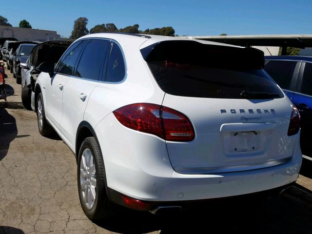 WP1AE2A2XELA50930 - 2014 PORSCHE CAYENNE S WHITE photo 3