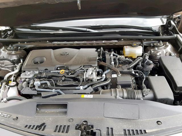 4T1B21HK5KU516053 - 2019 TOYOTA CAMRY HYBR SILVER photo 7