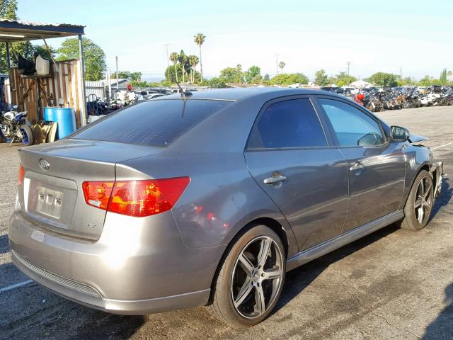 KNAFU4A27A5236460 - 2010 KIA FORTE EX GRAY photo 4