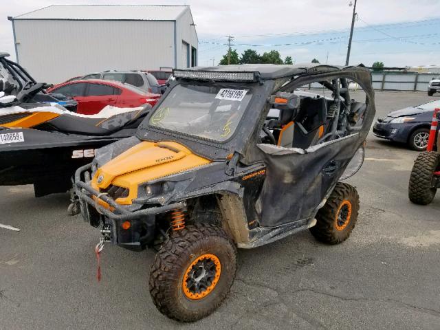 3JBKKAP27FJ003794 - 2015 CAN-AM COMMANDER ORANGE photo 2