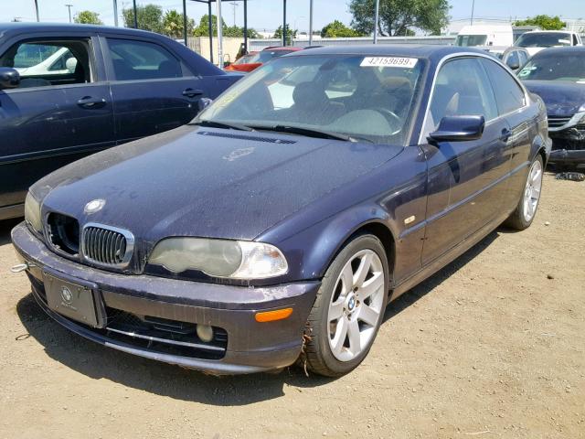 WBABN734X3PJ15425 - 2003 BMW 325 CI BLUE photo 2