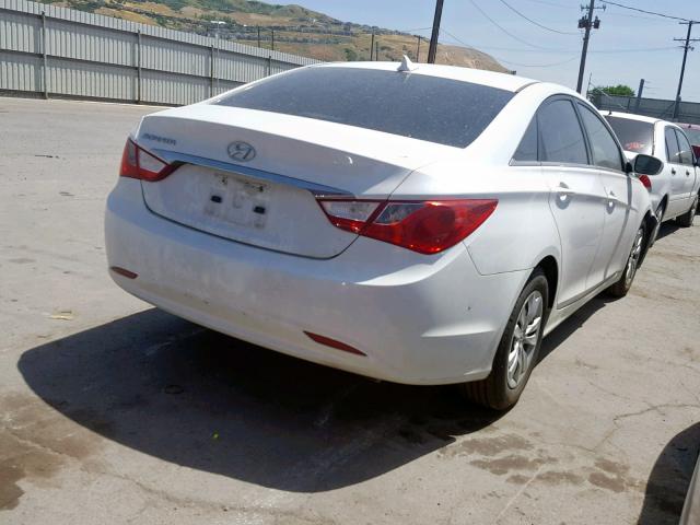 5NPEB4AC5BH033243 - 2011 HYUNDAI SONATA GLS WHITE photo 4