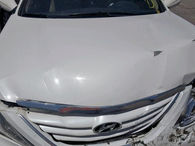 5NPEB4AC5BH033243 - 2011 HYUNDAI SONATA GLS WHITE photo 7