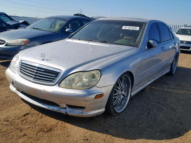 WDBNG73J72A289243 - 2002 MERCEDES-BENZ S 55 AMG SILVER photo 2