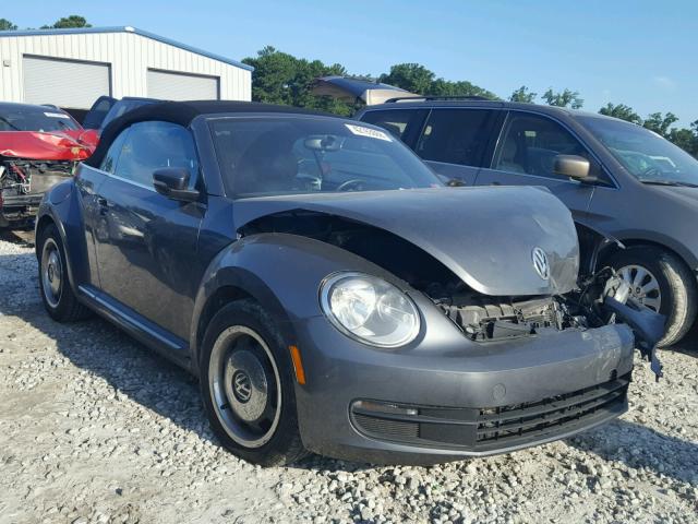 3VW5P7AT8DM809233 - 2013 VOLKSWAGEN BEETLE GRAY photo 1